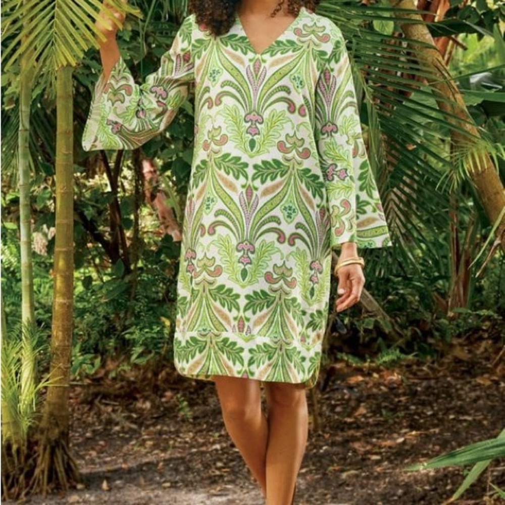 Soft Surroundings Linen Blend Dress with vneck and bell sleeves